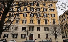 74 Crescenzio House